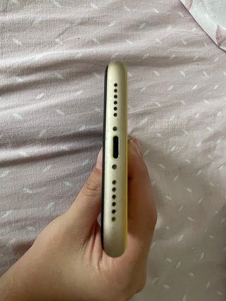 iPhone XR Giallo - Solo per parti
