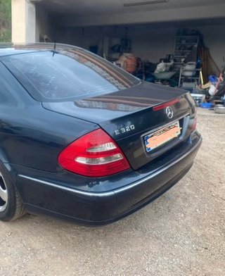 Mercedes-Benz EQT 2003
