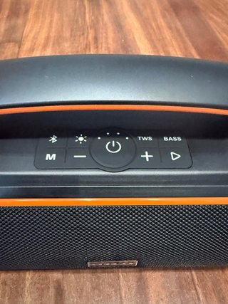 Altavoz Bluetooth VUOPAX B48A Negro/Naranja