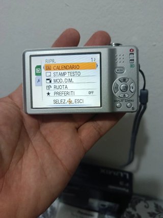 Panasonic Lumix DMC-F3 fotocamera digitale