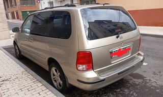 KIA Carnival 2002