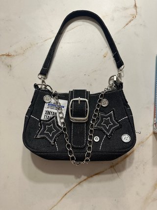 Bolso negro juvenil