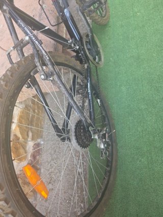 Dos Bicicletas Fairarrow y Freemode