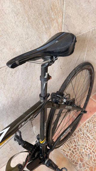 Bicicleta de carretera carbono