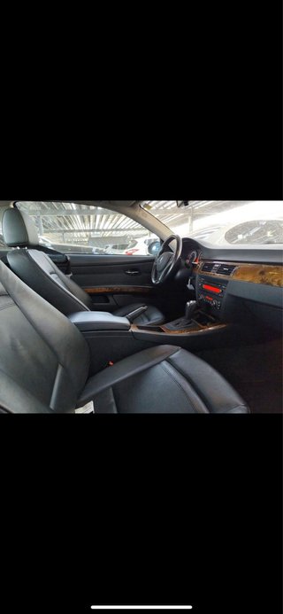 BMW Serie 3 2008 325i 218cv Automatico