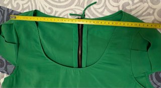 Blusa verde con cremallera mujer