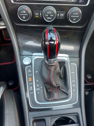 Volkswagen Golf 7 GTI Performance