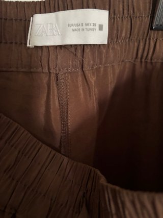 Pantalón bombacho Zara marrón