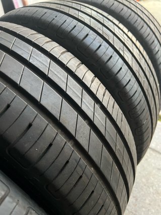 195/45/16 GoodYear Efficient Grip Performance