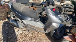 Aprilia Leonardo