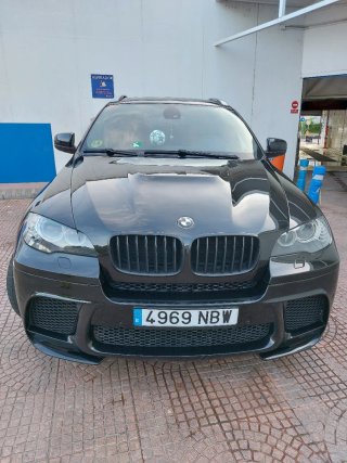BMW X6 2011