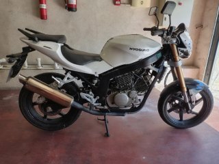 Hyosung GT250i Blanca + 2º motor 250