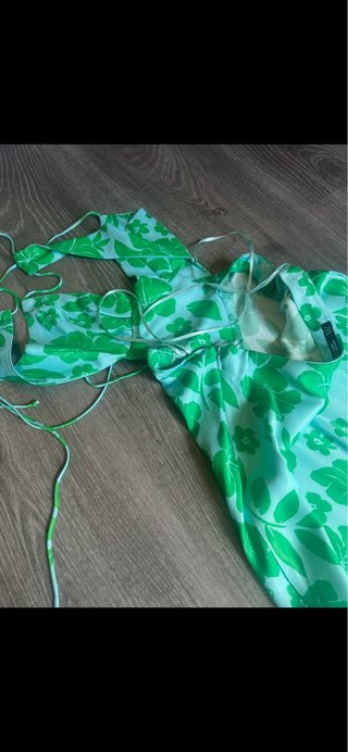 Vestido Zara floral verde y azul
