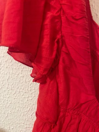 Blusa Zara volantes hombros descubiertos