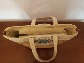 Bolso Capazo Beige con Adorno Multicolor