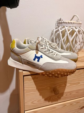 Zapatillas Willot grises y blancas