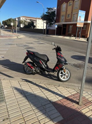 Yamaha Jog RR 49cc Negra