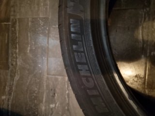 Neumáticos Michelin buen estado