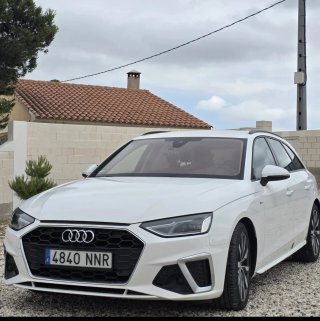 Audi A4 S line 7 tronic 2.0TDI 190cv