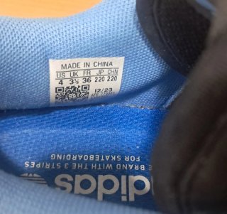 Zapatillas Adidas Negras y Azules Talla 36