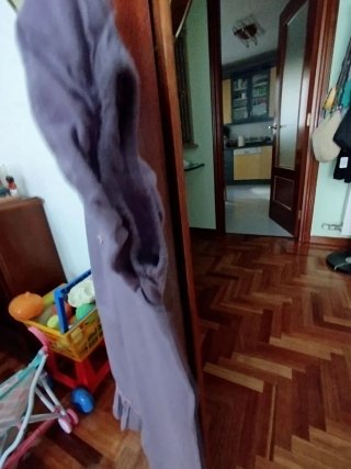Vestido lila con volantes grain de blé