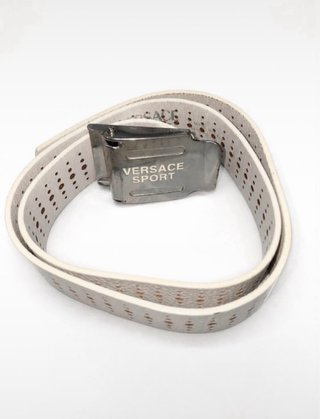 Cinturón Versace Sport de piel perforada