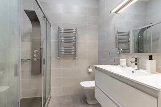 Piso 2 hab en Calle Avión Cuatro Vientos, Sevilla