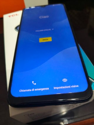 Cellulare TCL Nero