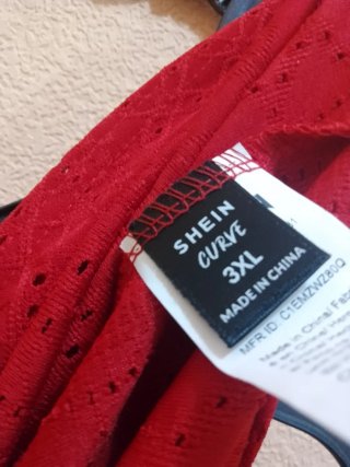 Blusa roja de vestir manga corta encaje