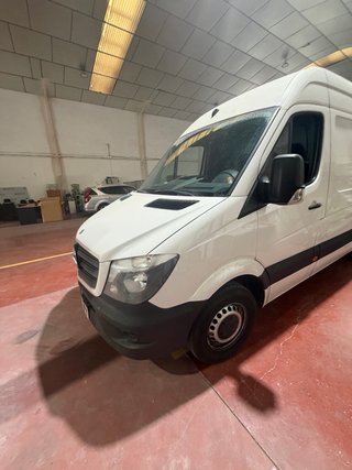Mercedes-Benz Sprinter 2015 L2H2 2.2 CDI – 295.000