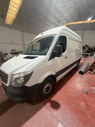 Mercedes-Benz Sprinter 2015 L2H2 2.2 CDI – 295.000