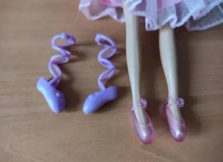 Muñeca bailarina rosa con zapatos