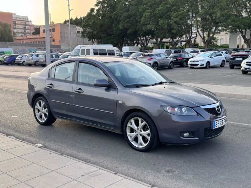 Mazda 3 2007 - foto 1