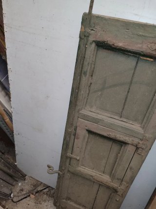 Hojas de ventana madera antiguas para restaurar