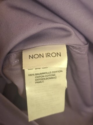 Camisa de vestir morada