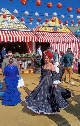 Traje Flamenca Lunares Negro/Blanco Talla 36