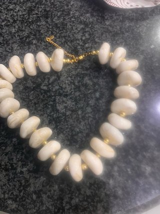 Collar de cuentas nacar y oro