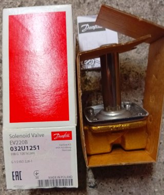 Válvula Solenoide Danfoss EV220B 1/2 (NUEVA)