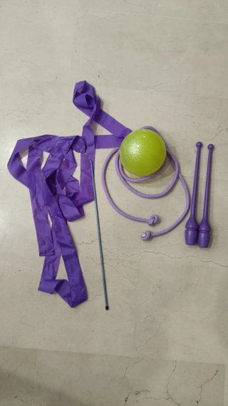 Conjunto Gimnasia Rítmica Morada