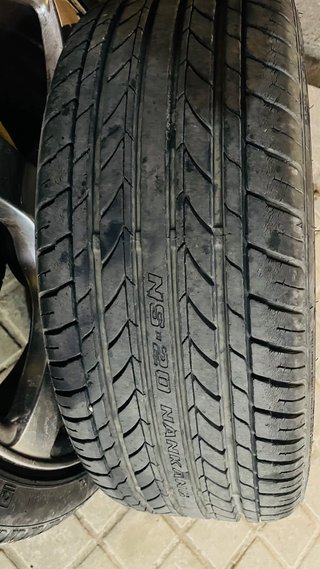 Llantas de aleación R17 con neumaticos 205/40R17