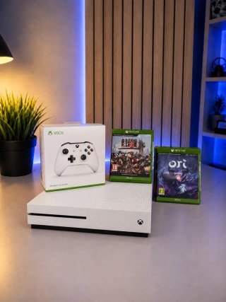 Xbox One S + Controller + 2 Giochi