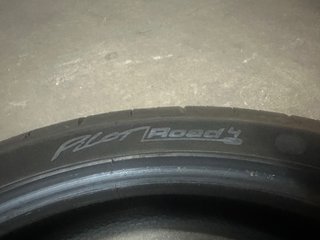 Neumático 120/70 R 17 pilot powee 4 39/16