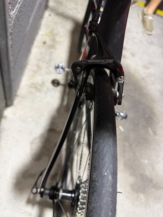 Bicicleta Orbea Avant Negra y Roja