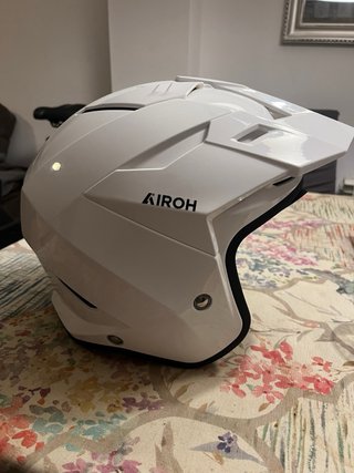 Casco Moto Airoh Kombat Blanco