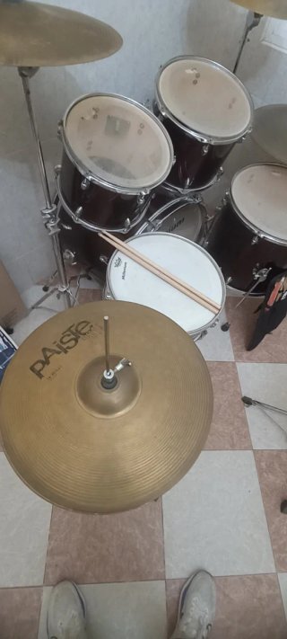Batería+Platos paiste+Doble pedal mapex