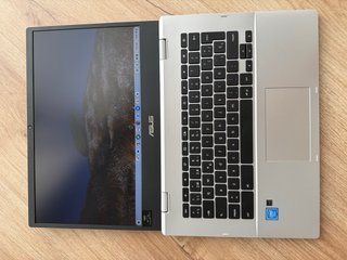 Portátil Asus CX1400CN Plata