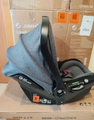 Maxi Cosi Jane Koos iSize R1 Huevito Silla Coche