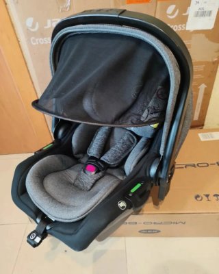 Maxi Cosi Jane Koos iSize R1 Huevito Silla Coche