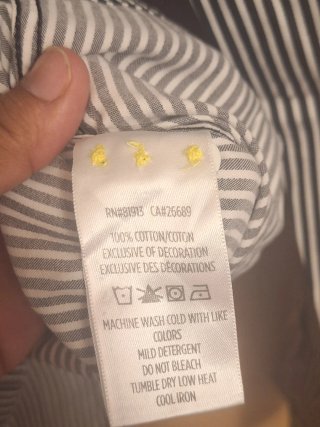 Camisa Robert Graham Rayas Negras y Blancas