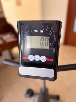 Cyclette in ottime condizioni, usata pochissimo.